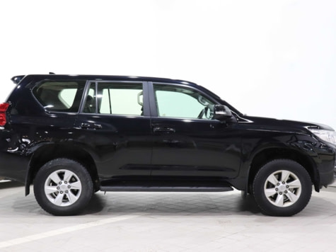 Автомобиль с пробегом Toyota Land Cruiser Prado в городе Иркутск ДЦ - Тойота Центр Иркутск