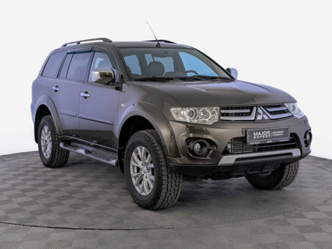 Автомобиль с пробегом Mitsubishi Pajero Sport в городе Москва ДЦ - Тойота Центр Новорижский