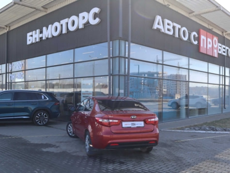 Автомобиль с пробегом Kia Rio в городе Симферополь ДЦ - Симферополь