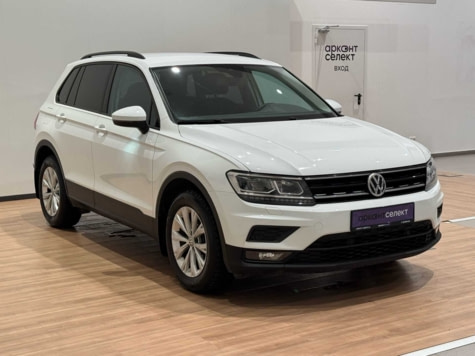 Автомобиль с пробегом Volkswagen Tiguan в городе Волгоград ДЦ - АРКОНТСЕЛЕКТ на Монолите