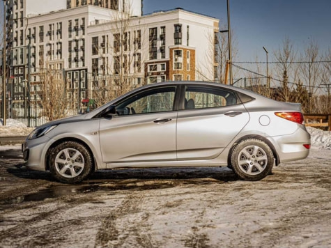 Автомобиль с пробегом Hyundai Solaris в городе Тюмень ДЦ - Центр по продаже автомобилей с пробегом АвтоКиПр