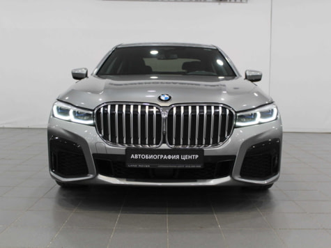 Автомобиль с пробегом BMW 7 серии в городе Санкт-Петербург ДЦ - Автобиография Центр (Land Rover)