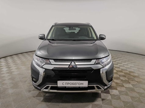 Автомобиль с пробегом Mitsubishi Outlander в городе Москва ДЦ - Тойота Центр Каширский