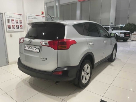 Автомобиль с пробегом Toyota RAV4 в городе Омск ДЦ - Свободный склад USED (Тойота Центр Омск / Лексус - Омск / OMODA Автоплюс / JAECOO Автоплюс) (с пробегом)