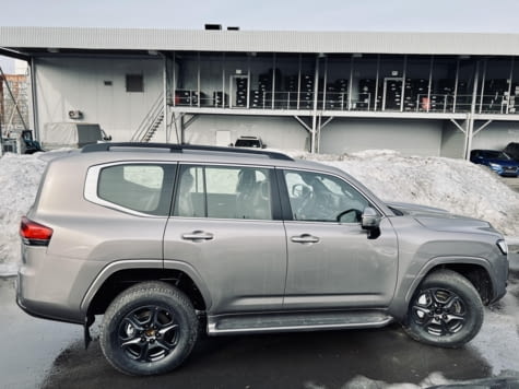 Новый автомобиль Toyota Land Cruiser 300 Комфорт +в городе Кемерово ДЦ - Тойота Центр Кемерово