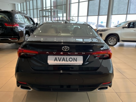 Новый автомобиль Toyota Avalon Luxuryв городе Оренбург ДЦ - Тойота Центр Оренбург