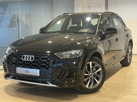 Новый автомобиль Audi Q5L Luxury Dynamicв городе Екатеринбург ДЦ - АЦ Космонавтов