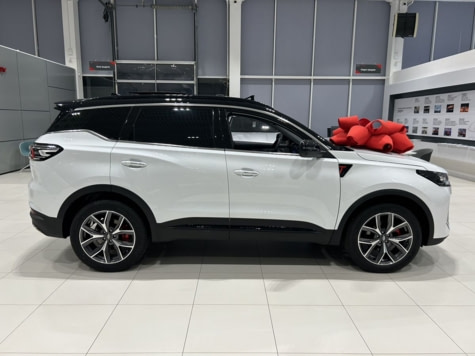 Новый автомобиль Chery Tiggo 7 Pro Max Ultraв городе Краснодар ДЦ - РВ Сервис Кубань