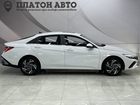 Новый автомобиль Hyundai Elantra LUXв городе Воронеж ДЦ - Платон Авто