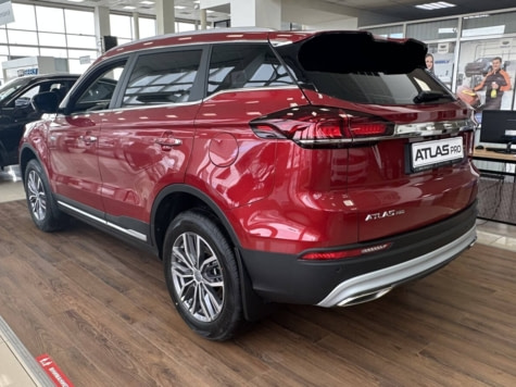 Новый автомобиль Geely Atlas Pro Luxuryв городе Набережные Челны ДЦ - GEELY Диалог Авто Набережные Челны