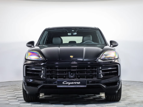 Новый автомобиль Porsche Cayenne Baseв городе Санкт-Петербург ДЦ - Порше Центр Невский