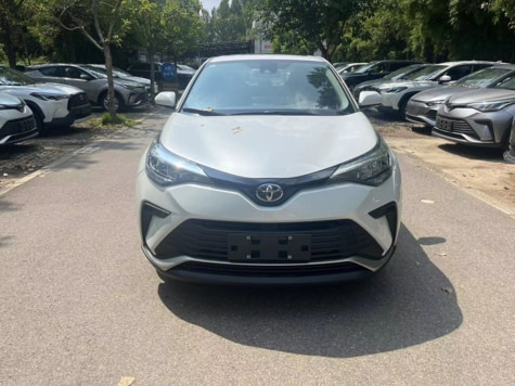 Новый автомобиль Toyota C-HR Deluxe Editionв городе Челябинск ДЦ - Toyota Автомир Челябинск