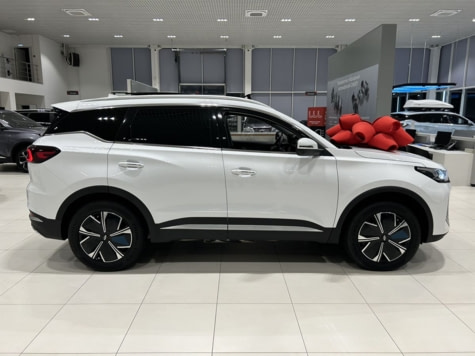 Новый автомобиль Chery TIGGO 7 PRO PLUG-IN HYBRID Ultimateв городе Краснодар ДЦ - РВ Сервис Кубань