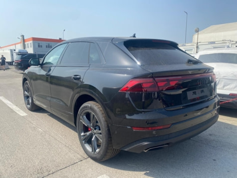 Новый автомобиль Audi Q8 55 TFSIв городе Екатеринбург ДЦ - АЦ Космонавтов