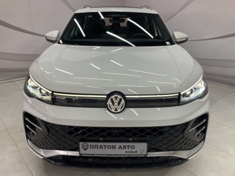 Новый автомобиль Volkswagen Tiguan R-Line Smart Leadershipв городе Воронеж ДЦ - Платон Авто