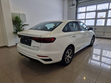 Новый автомобиль Geely Emgrand Luxuryв городе Ижевск ДЦ - Официальный дилер Geely