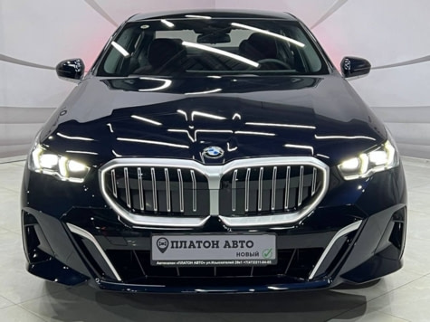 Новый автомобиль BMW 5 серии 530i xDriveв городе Воронеж ДЦ - Платон Авто