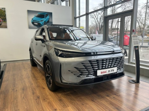 Новый автомобиль BAIC X75 Luxury Pro (LV3+)в городе Ростов-на-Дону ДЦ - BAIC Сокол Моторс