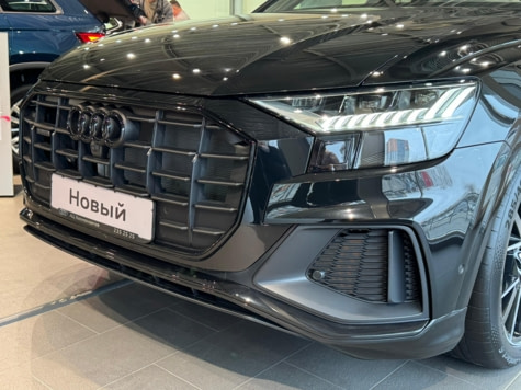 Новый автомобиль Audi Q8 45 TDIв городе Екатеринбург ДЦ - АЦ Космонавтов