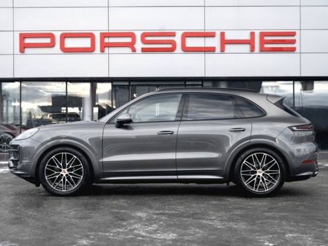 Новый автомобиль Porsche Cayenne Baseв городе Пермь ДЦ - VERRA Premium - центр премиальных автомобилей