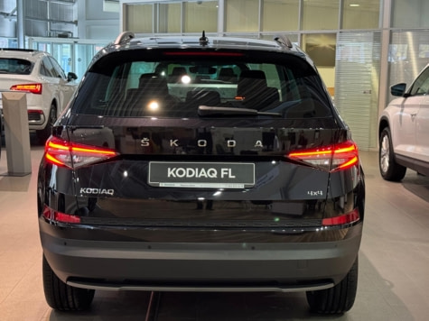 Новый автомобиль ŠKODA KODIAQ Ambitionв городе Екатеринбург ДЦ - Европа Авто