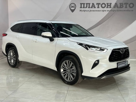 Новый автомобиль Toyota Highlander Luxuryв городе Воронеж ДЦ - Платон Авто