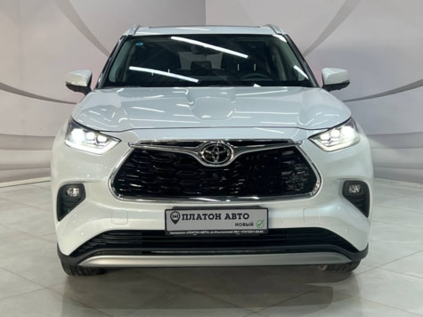 Новый автомобиль Toyota Highlander Luxuryв городе Воронеж ДЦ - Платон Авто