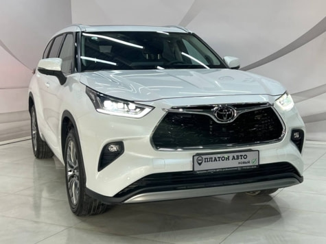 Новый автомобиль Toyota Highlander Luxuryв городе Воронеж ДЦ - Платон Авто